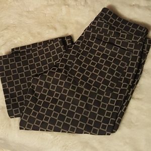 Tahari dress pants ( new without tags)